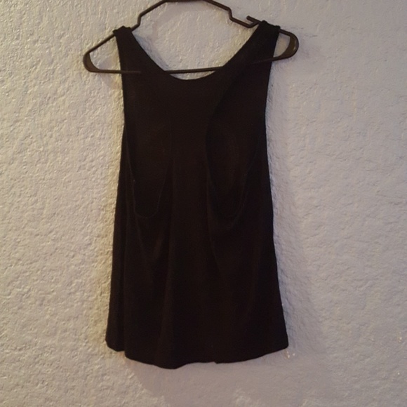 Ocasion Embelished Tank Top - Picture 3 of 3